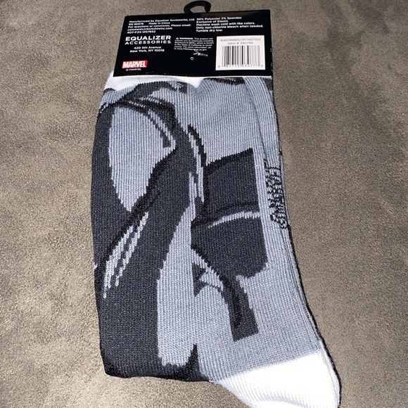 3/$18 bundle marvel venom socks - Picture 3 of 3